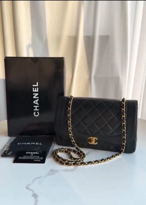 CHANEL - obrazek 4