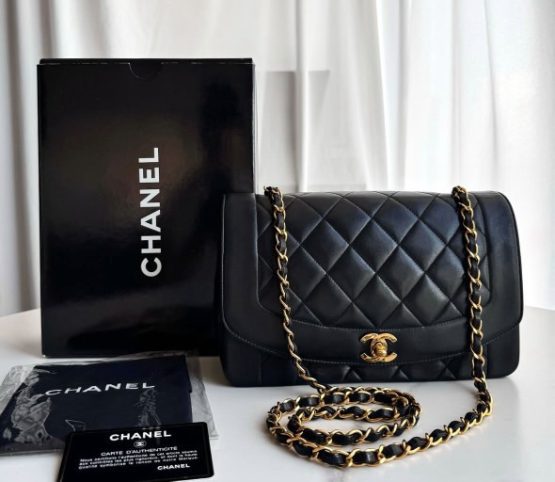CHANEL - obrazek 3