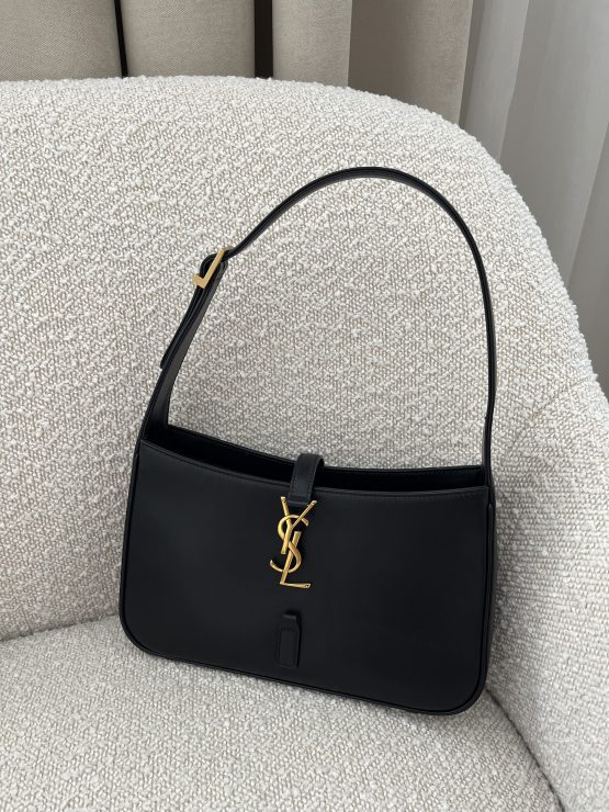 SAINT LAURENT - obrazek 2