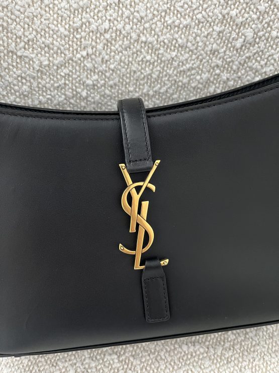 SAINT LAURENT - obrazek 13