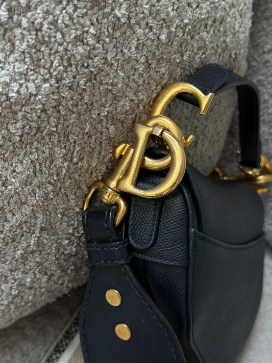 DIOR - obrazek 5