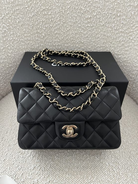 CHANEL - obrazek 3
