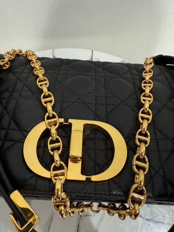 DIOR - obrazek 10