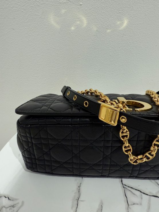 DIOR - obrazek 8